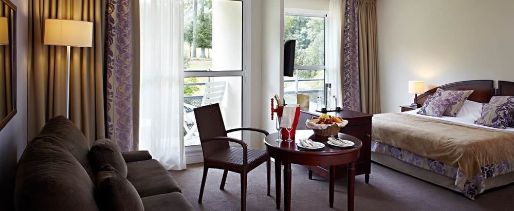 Le Forges Hotel ภายนอก รูปภาพ